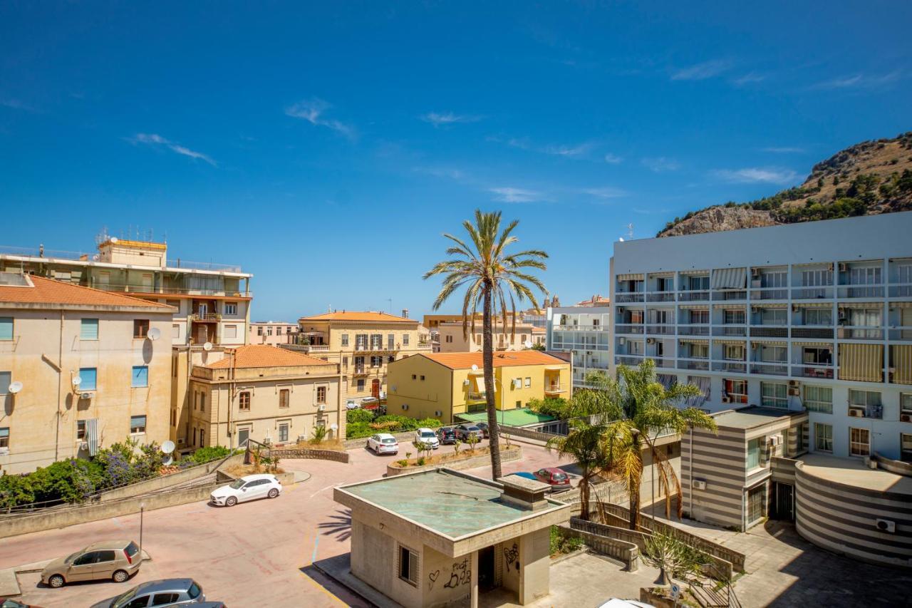 Queen'S House Cefalu Appartamento Vicino Il Mare Cefalù Exterior foto